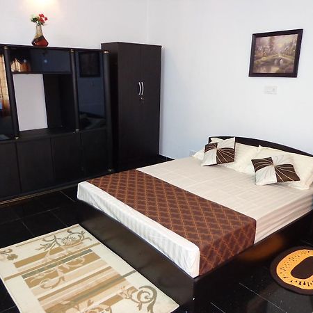 Remisha Service Apartments Chennai Ngoại thất bức ảnh