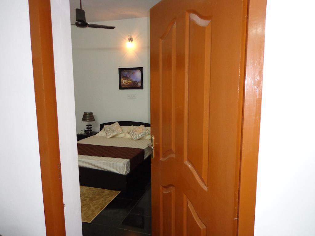 Remisha Service Apartments Chennai Ngoại thất bức ảnh