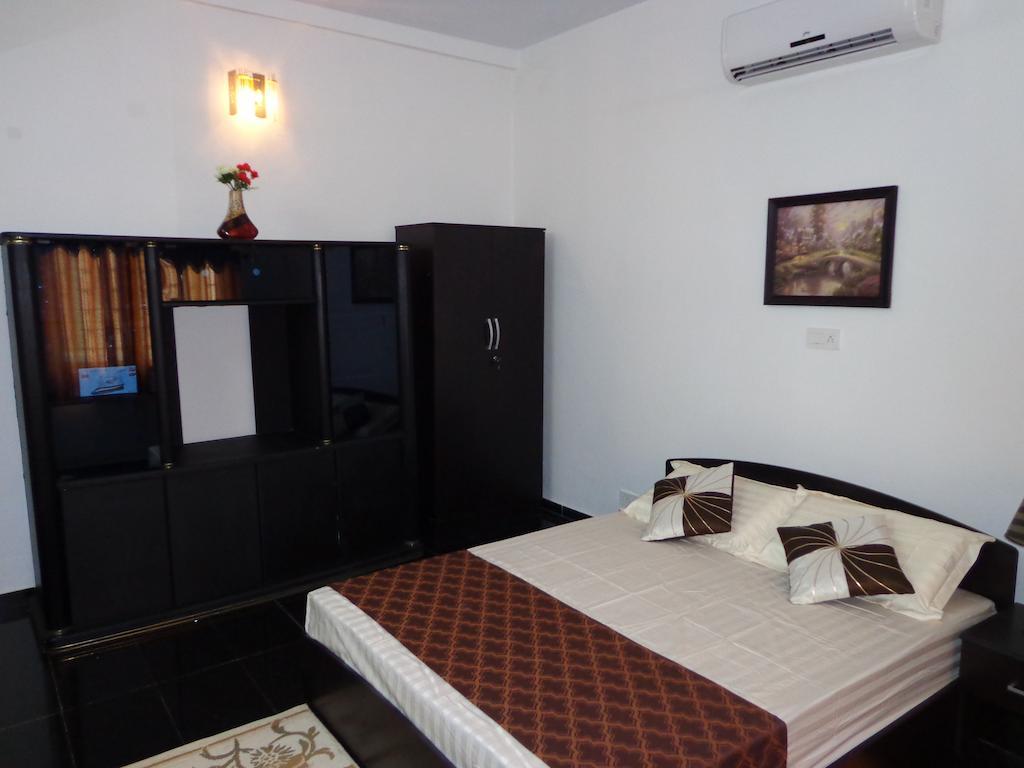 Remisha Service Apartments Chennai Ngoại thất bức ảnh