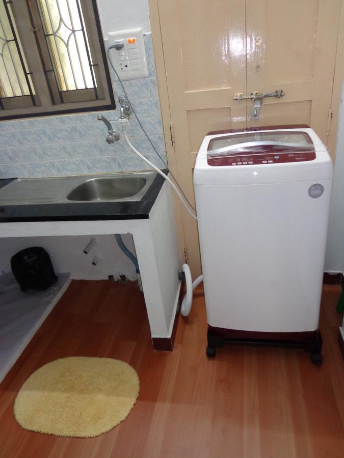 Remisha Service Apartments Chennai Phòng bức ảnh